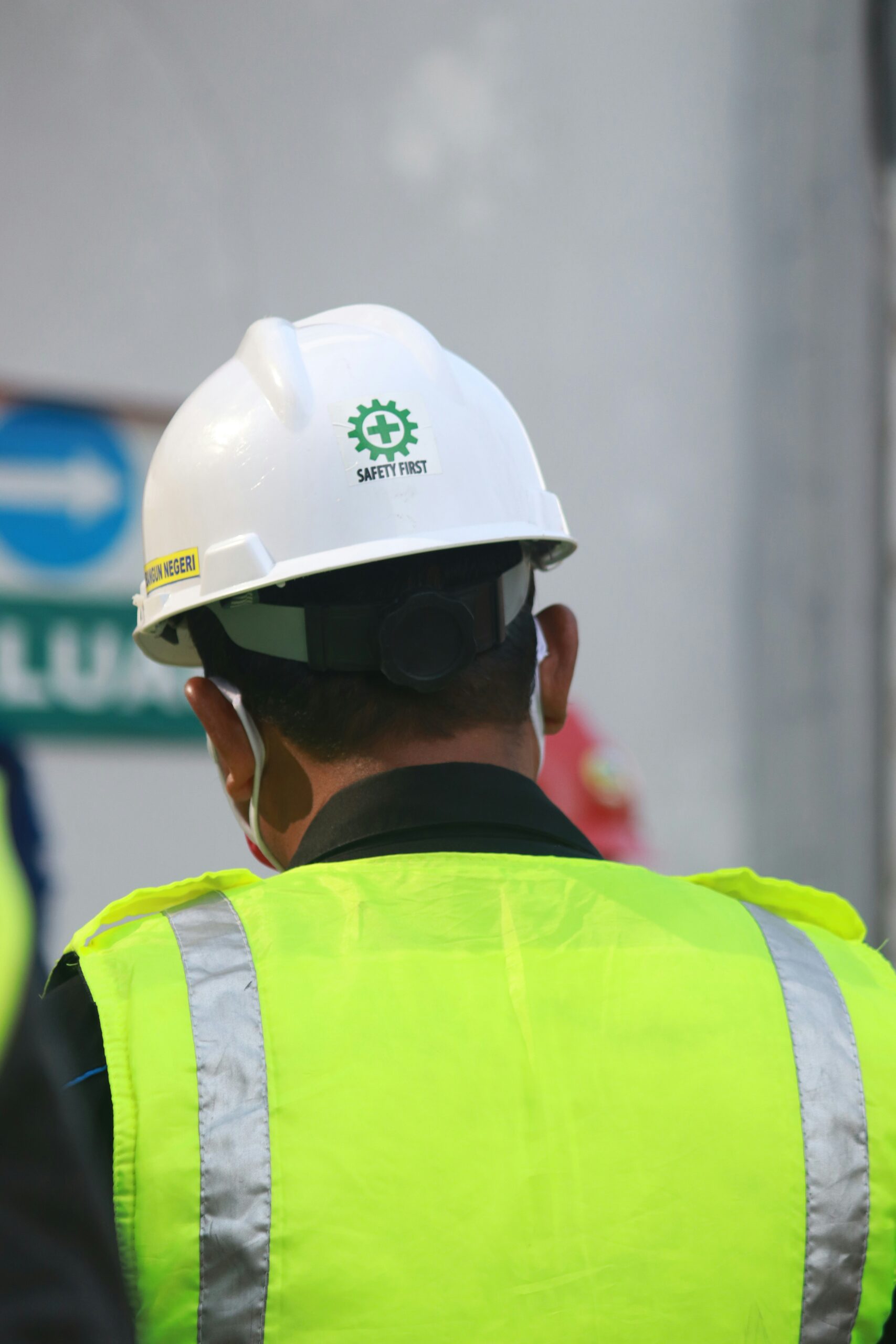 Why Safety Is a Daily Priority in the Electrical Trades