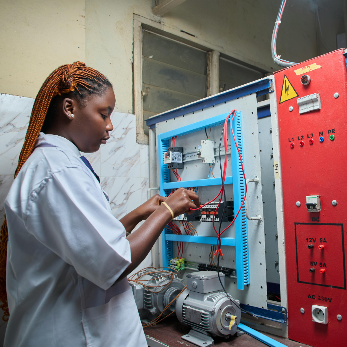 Why More Women Are Choosing Careers in Electrical Work